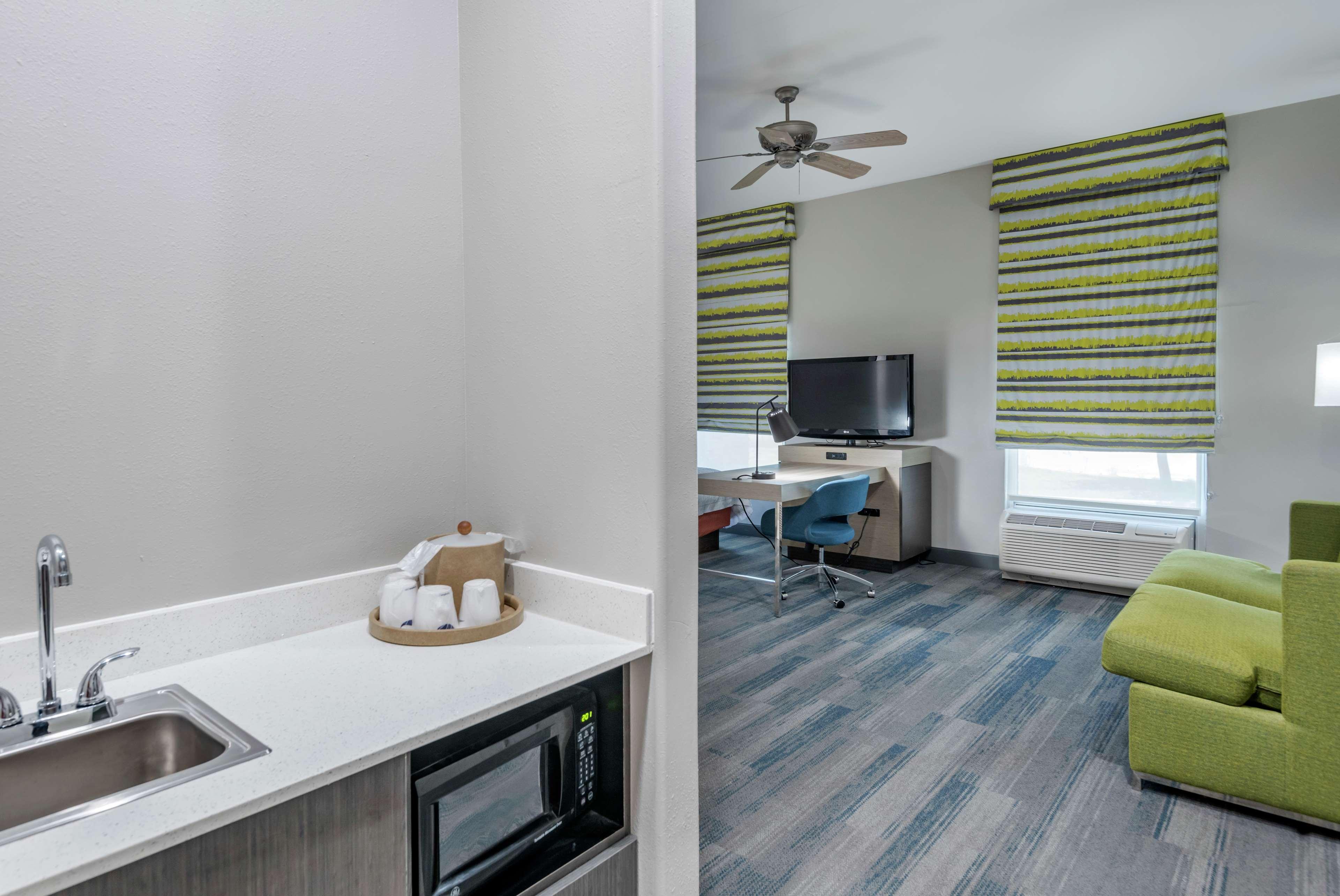 Hampton Inn Brownwood Exterior photo