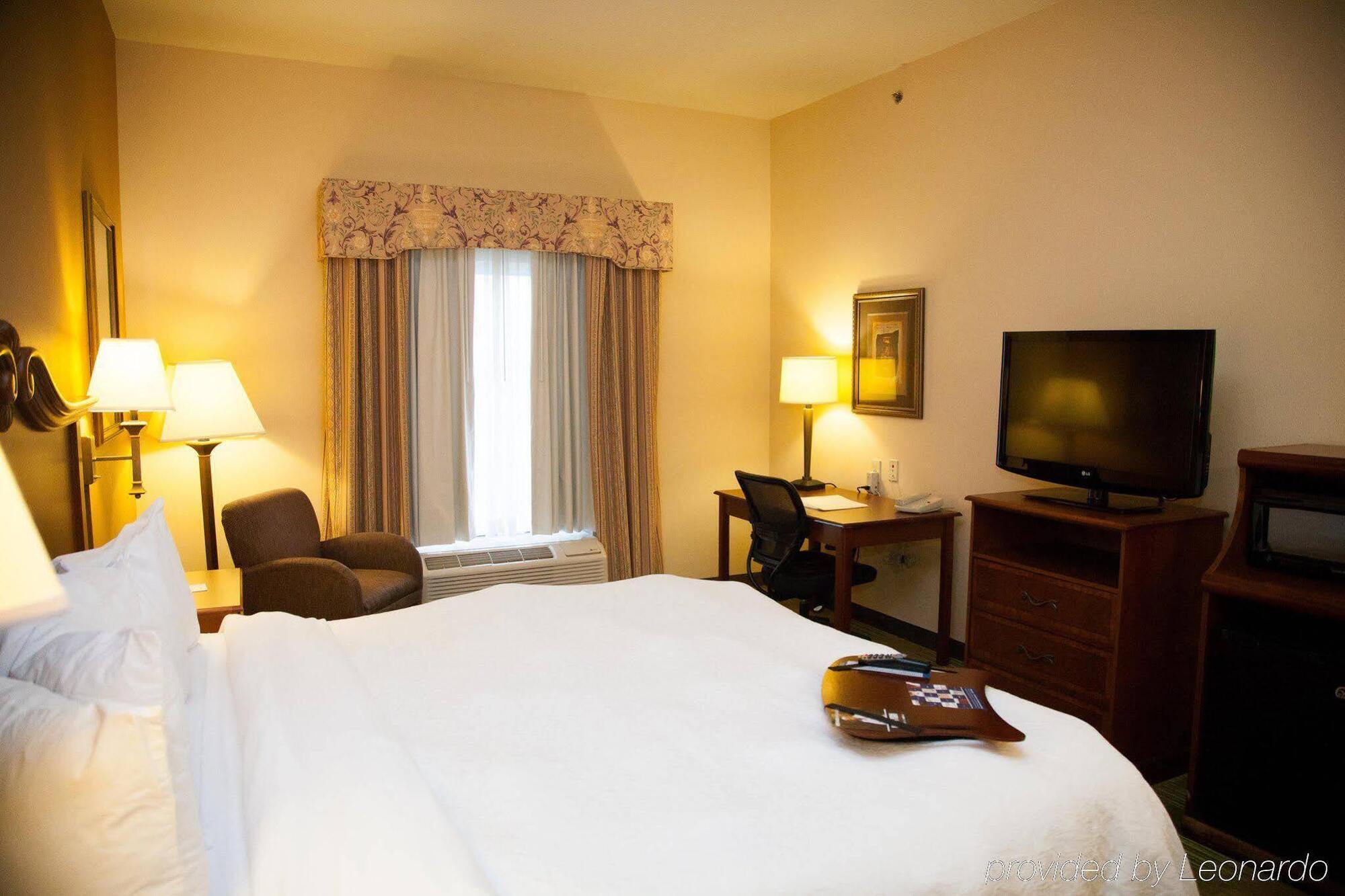 Hampton Inn Brownwood Exterior photo